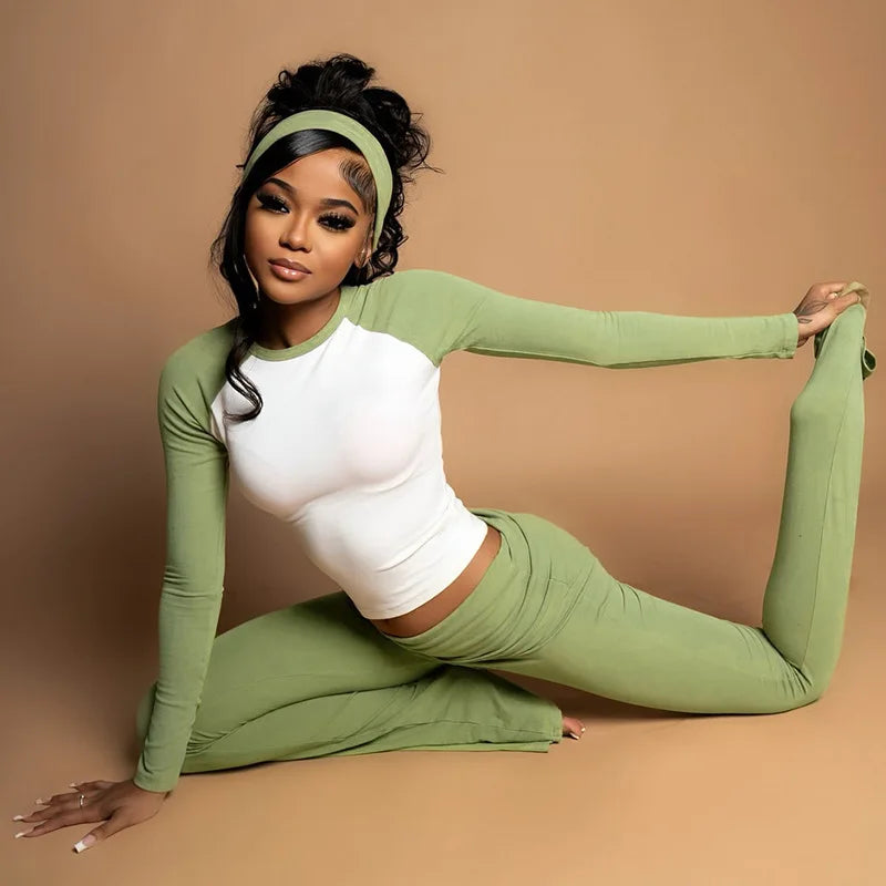 Women's 2-Piece Tracksuit - Long Sleeve T-Shirt & Pants Set