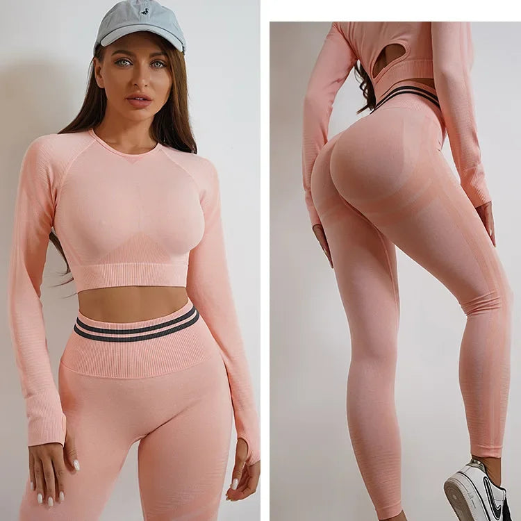Women's 2-Piece Gym Set - Crop Top & Scrunch Leggings