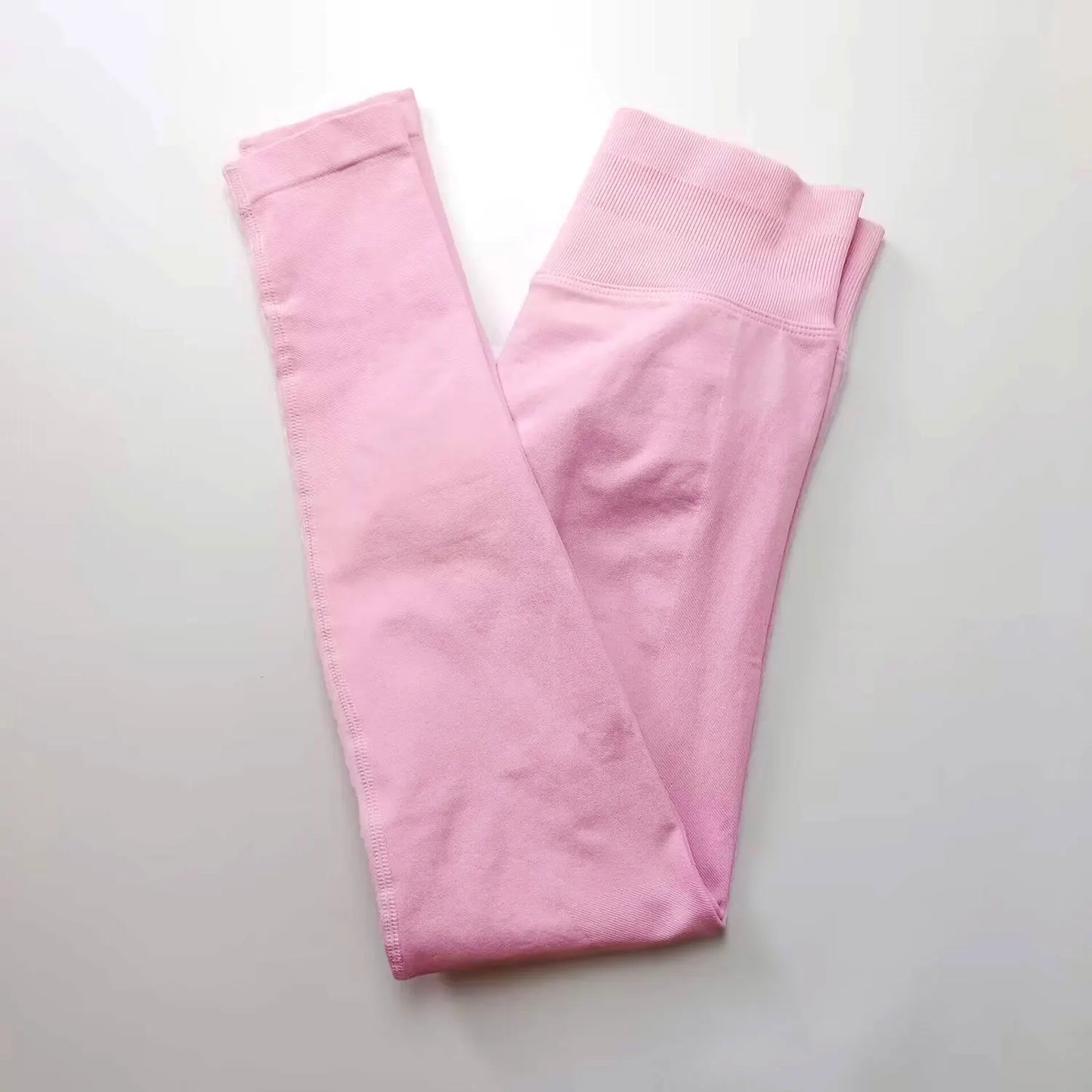 High-Impact Seamless Leggings - Scrunch Butt Design