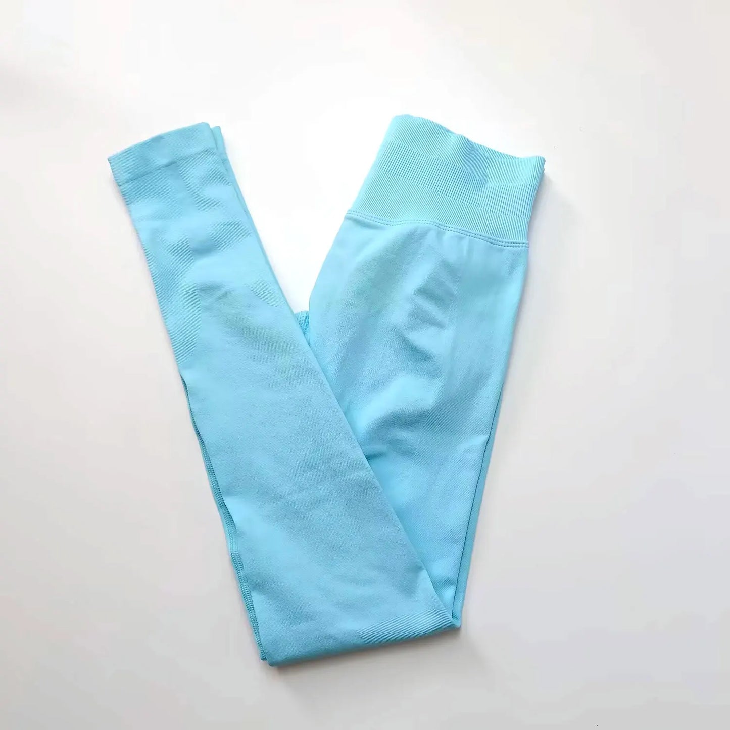 High-Impact Seamless Leggings - Scrunch Butt Design