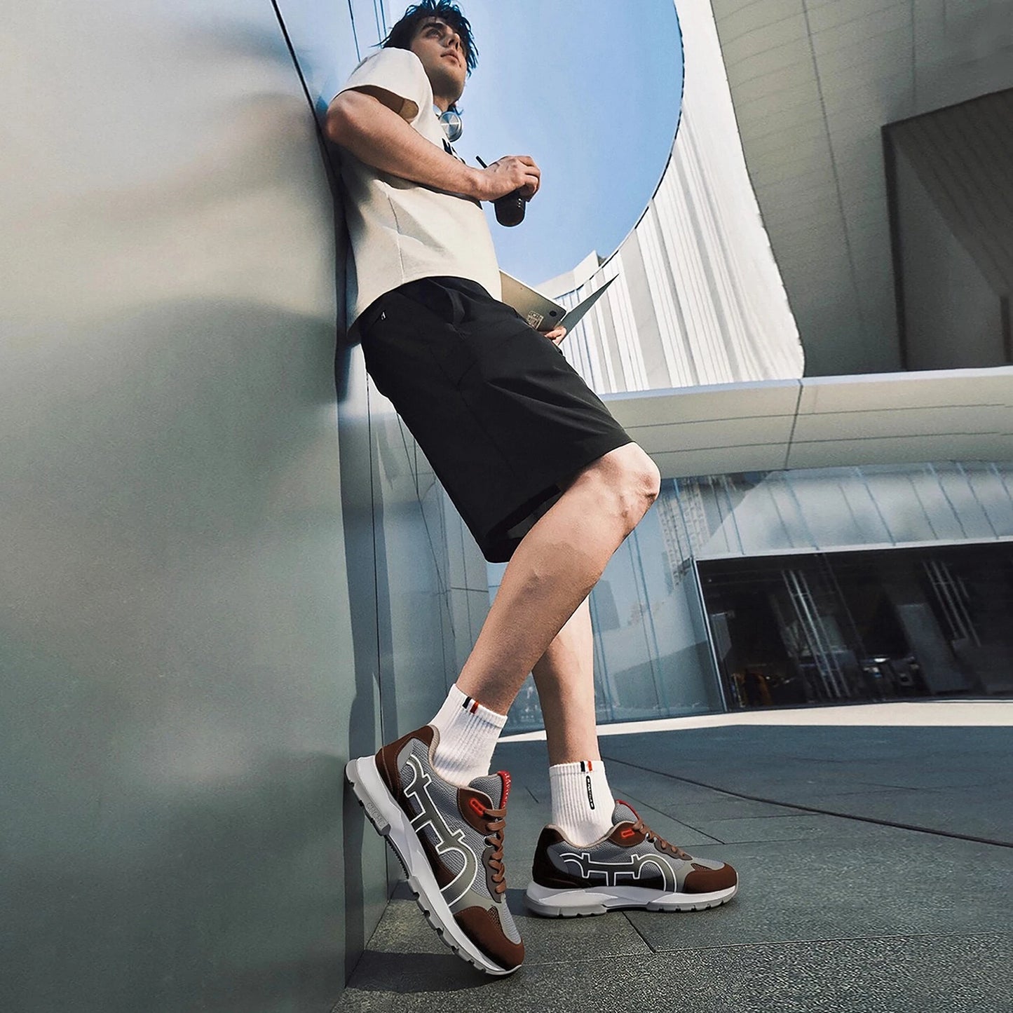 Men's Outdoor Walking Shoes – Breathable Everyday Sneakers