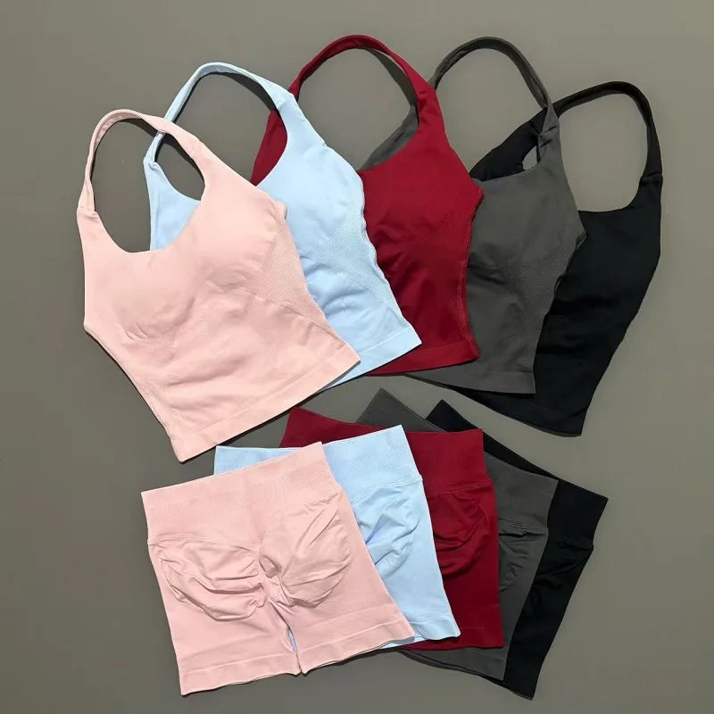 Women's Halter Top & Shorts Set - Seamless Yoga Workout Suit