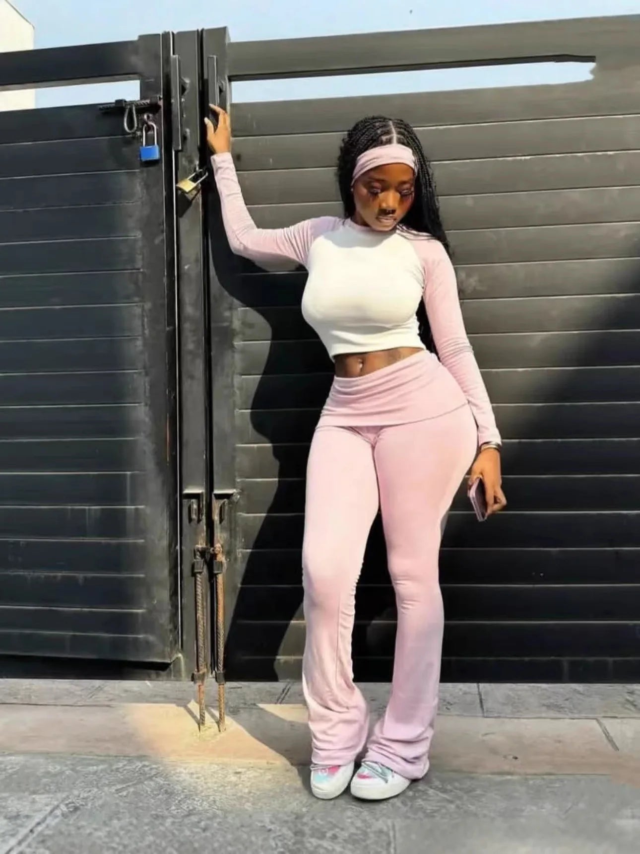 Women's 2-Piece Tracksuit - Long Sleeve T-Shirt & Pants Set