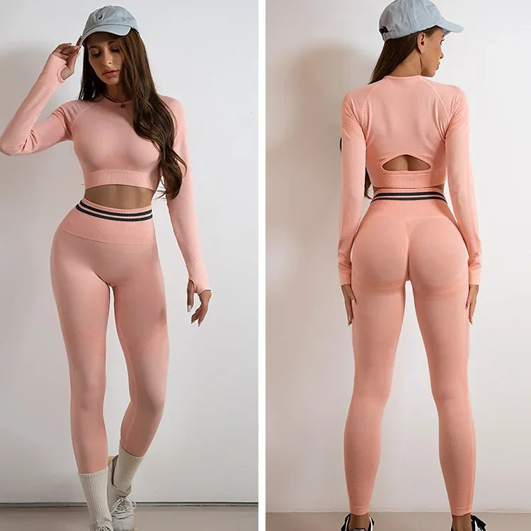 Women's 2-Piece Gym Set - Crop Top & Scrunch Leggings