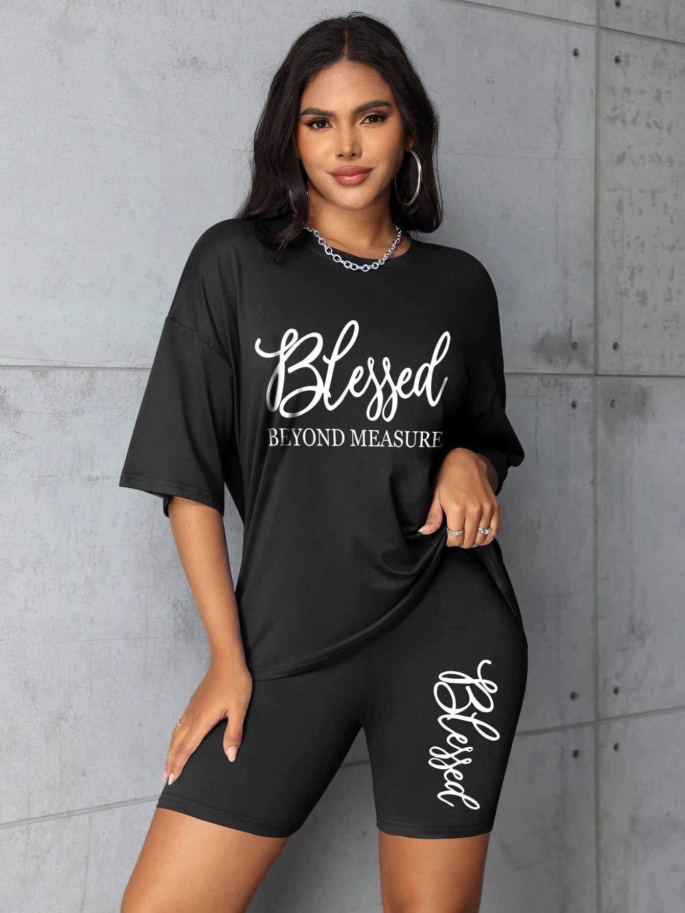 Women's 2-Piece Summer Set - Printed Crop Top & Shorts